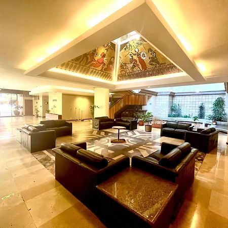 1420 Lujosa Habitacion - Hotel Akros Quito Bagian luar foto