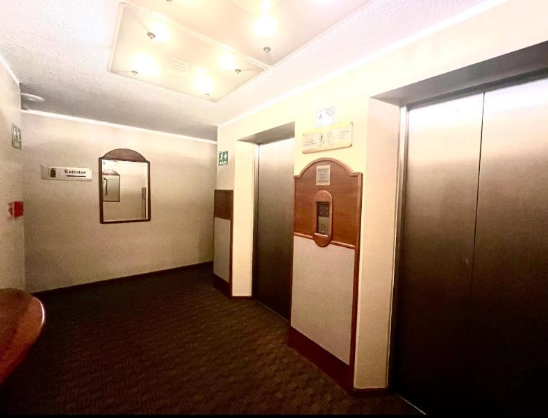 1420 Lujosa Habitacion - Hotel Akros Quito Bagian luar foto